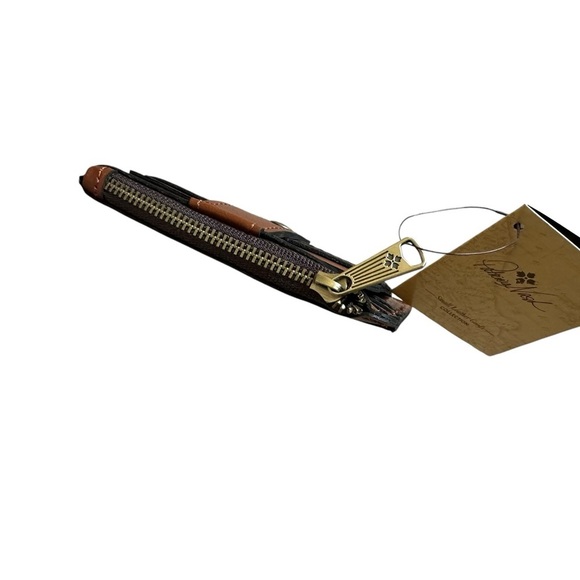 Patricia Nash Cassis ID Wallet - Picture 5 of 7